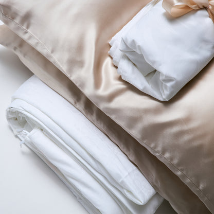 silk duvet_duvet cover_silk pillowcases_bundle_top side 