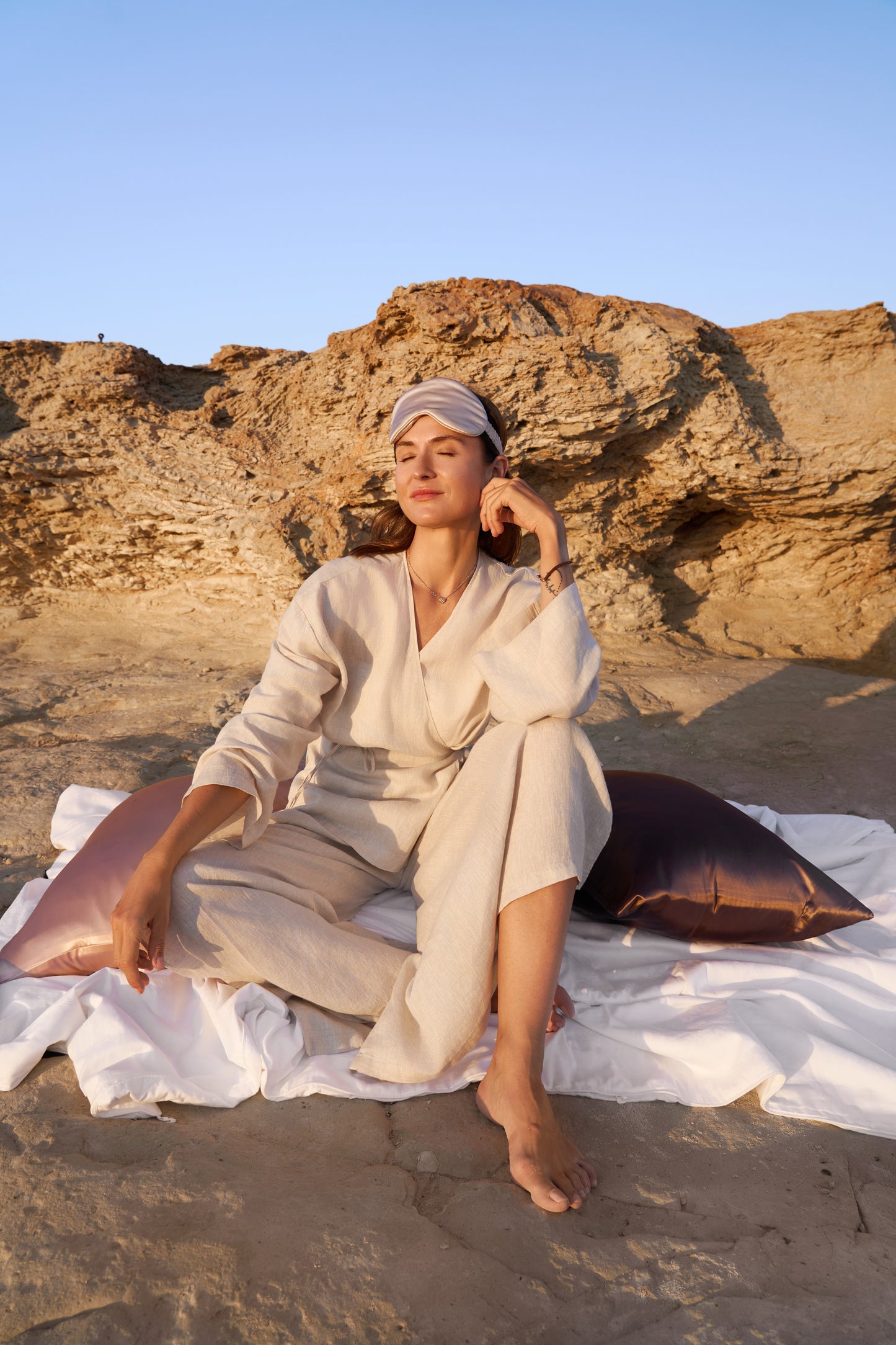 Premium Silk-Filled Duvet All-Season
