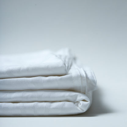 duvet cover_off white_jacquard_corner 