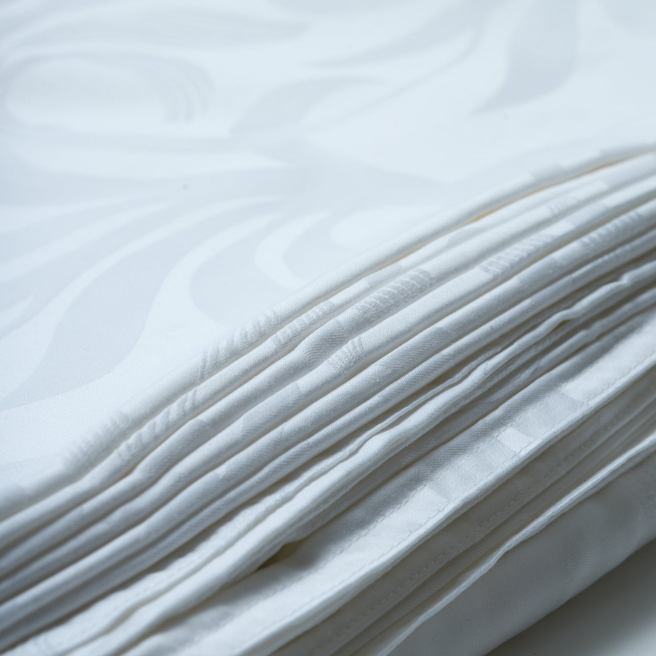 duvet cover_off white_jacquard_side 