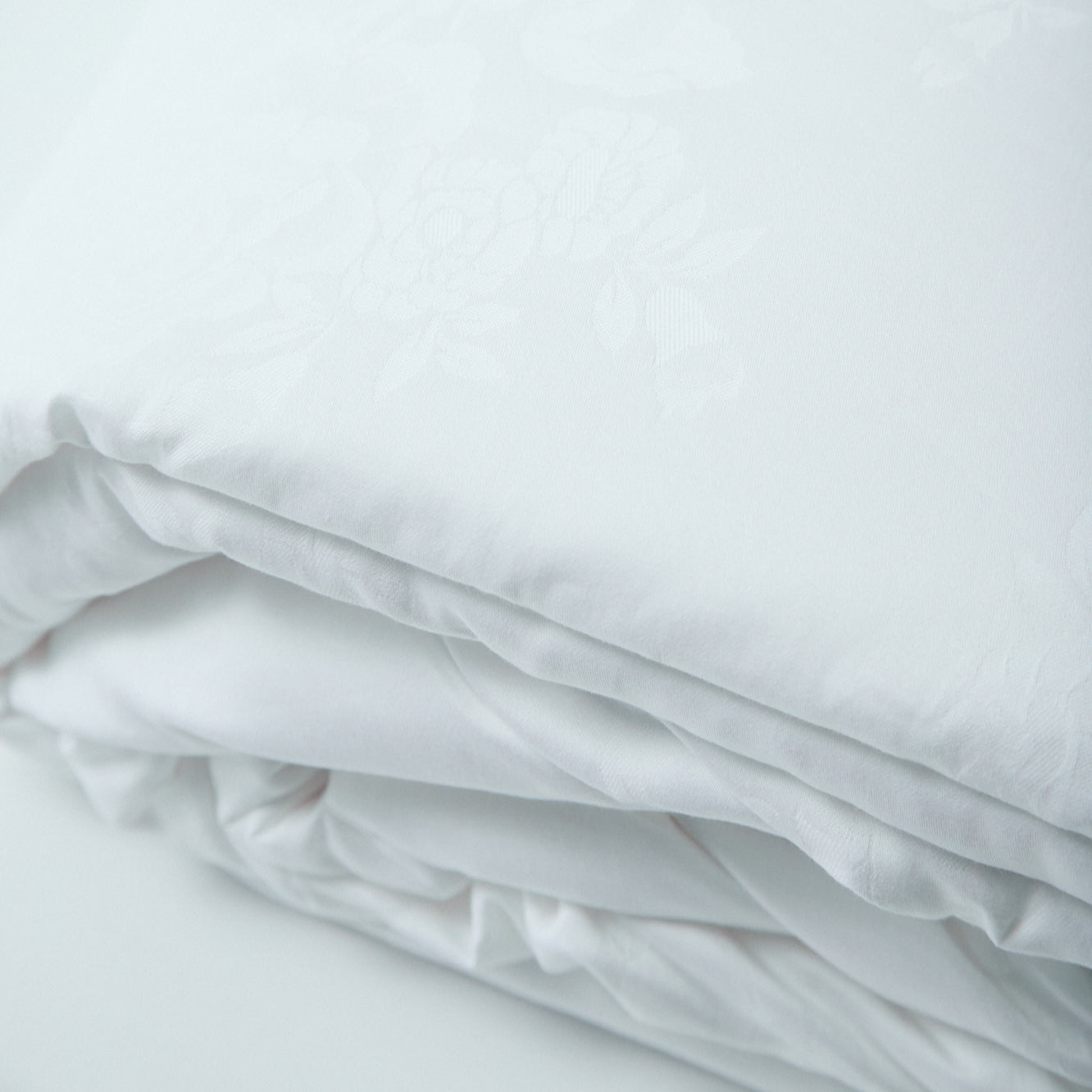 silk filled duvet_front_top