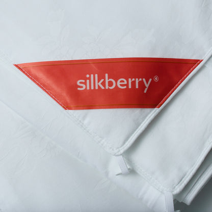 summer silk filled duvet_off white_jacquard_silkberry 